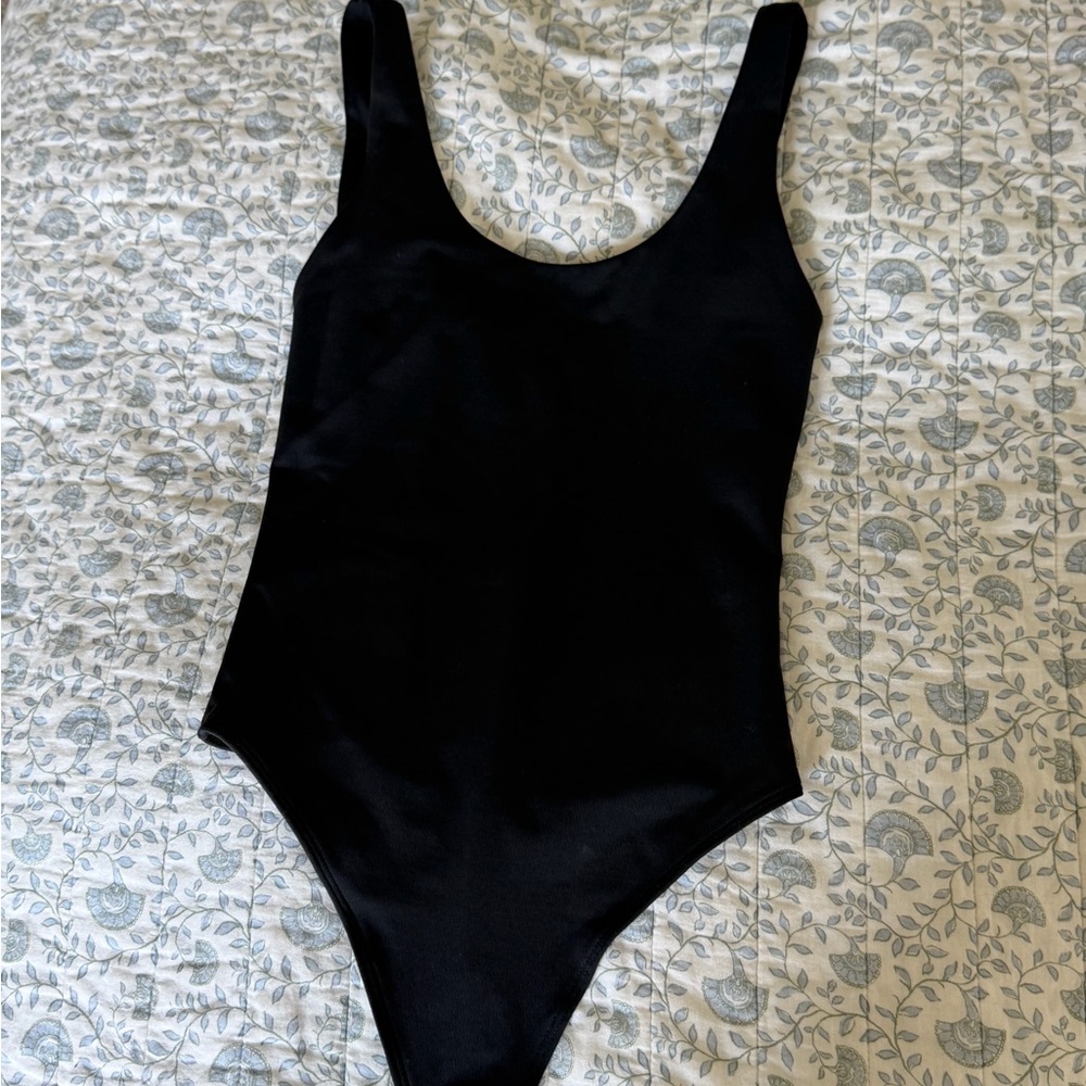 Aritzia Black Scoop-Neck Bodysuit